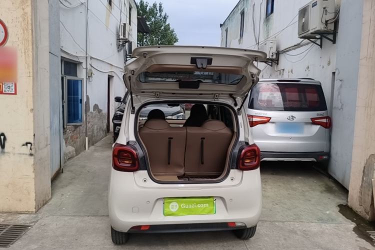 Used Wuling Hongguang MINIEV 2025 Four-Door Version Advanced Edition Trunk