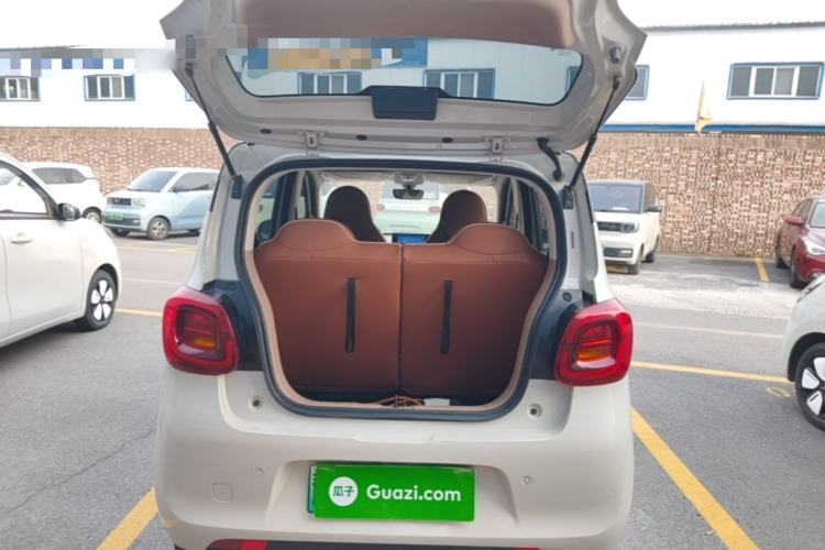 Used Wuling Hongguang MINIEV 2025 Four-Door Version Zhenxiang+ Edition Trunk
