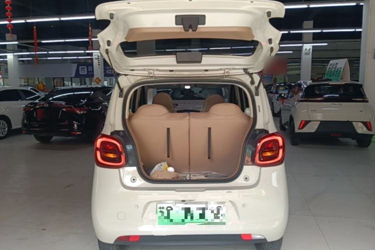 Used Wuling Hongguang MINIEV 2025 Four-Door Version Zhenxiang+ Edition Trunk
