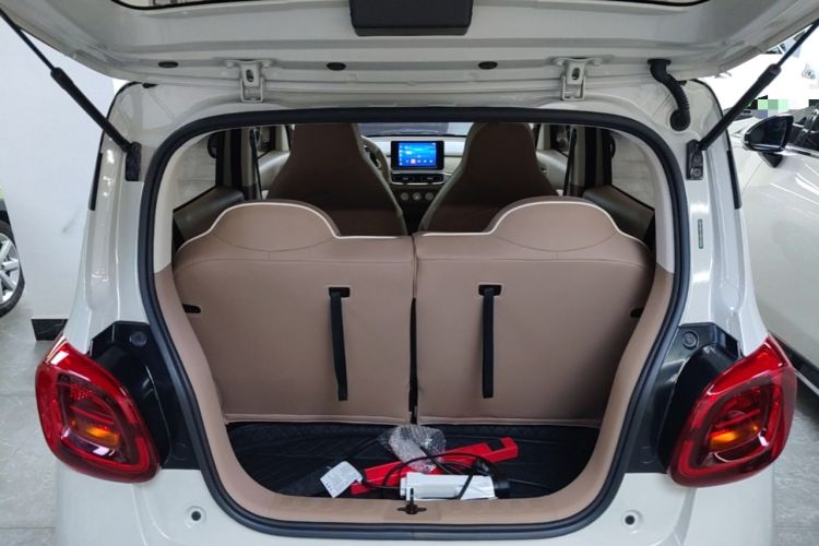 Used Wuling Hongguang MINIEV 2025 Four-Door Version Zhenxiang+ Edition Trunk