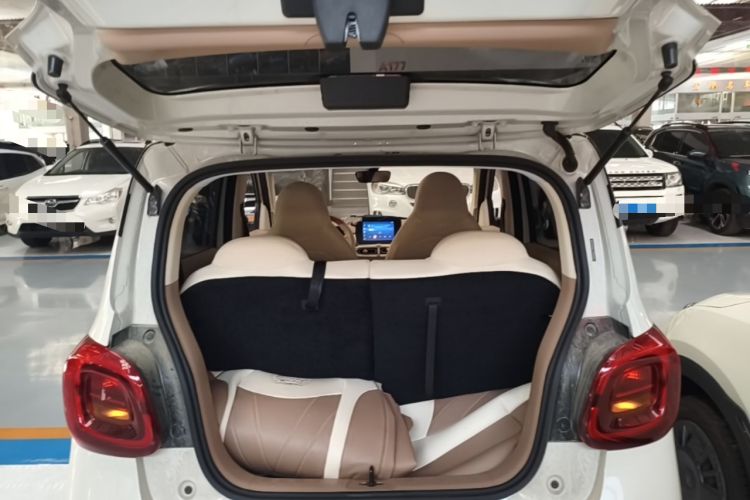 Used Wuling Hongguang MINIEV 2025 Four-Door Version Zhenxiang+ Edition Trunk