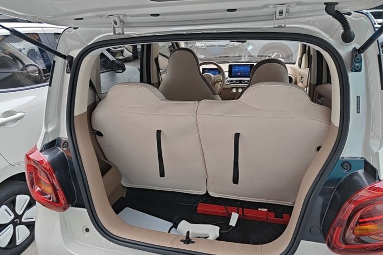 Used Wuling Hongguang MINIEV 2025 Four-Door Version Zhenxiang+ Edition Trunk