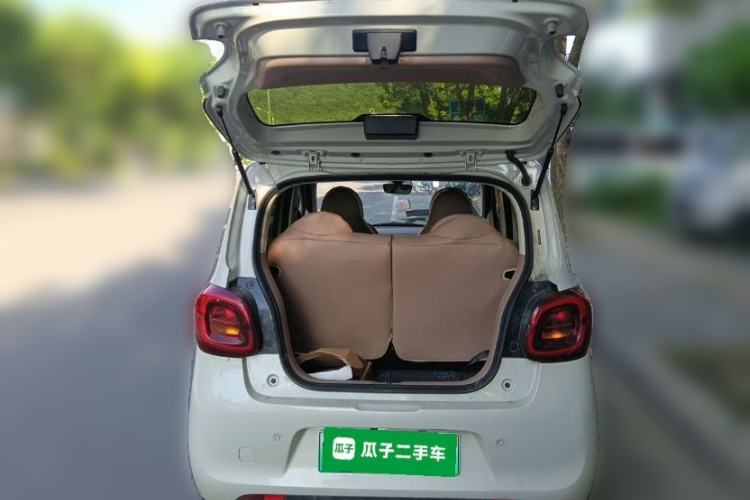 Used Wuling Hongguang MINIEV 2025 Four-Door Version Zhenxiang+ Edition Trunk