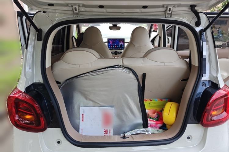 Used Wuling Hongguang MINIEV 2025 Four-Door Version Zhenxiang+ Edition Trunk