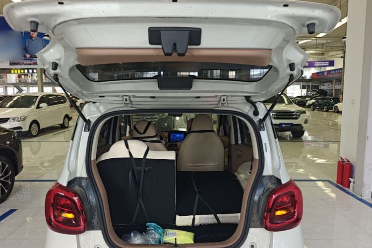 Used Wuling Hongguang MINIEV 2025 Four-Door Version Zhenxiang+ Edition Trunk