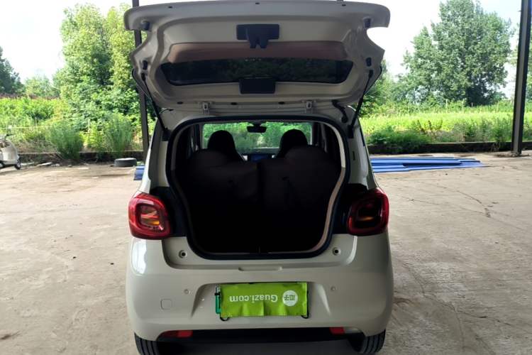 Used Wuling Hongguang MINIEV 2025 Four-Door Version Zhenxiang+ Edition Trunk