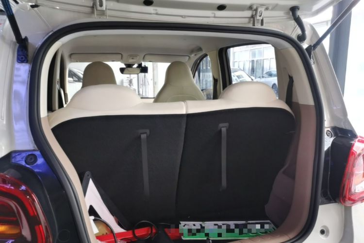 Used Wuling Hongguang MINIEV 2025 Four-Door Version Advanced Edition Trunk