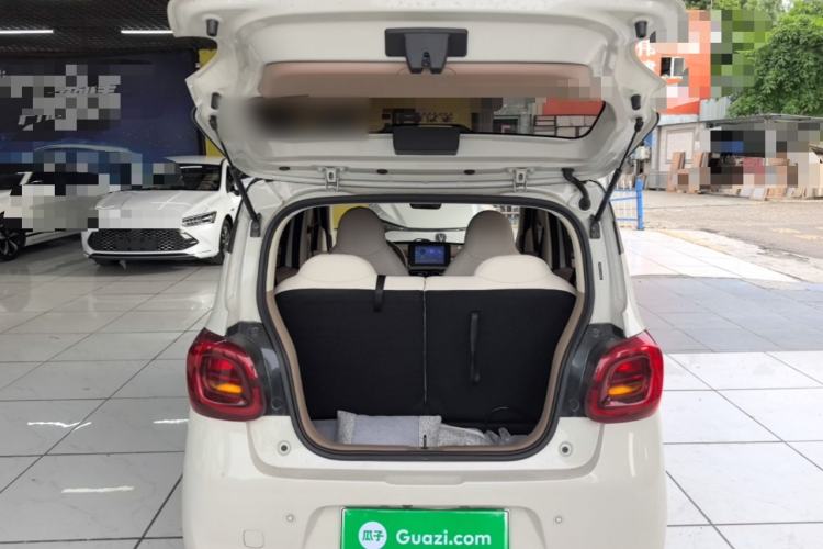 Used Wuling Hongguang MINIEV 2025 Four-Door Version Zhenxiang+ Edition Trunk