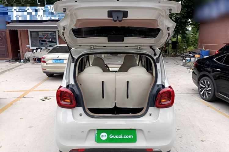 Used Wuling Hongguang MINIEV 2025 Four-Door Version Advanced Edition Trunk