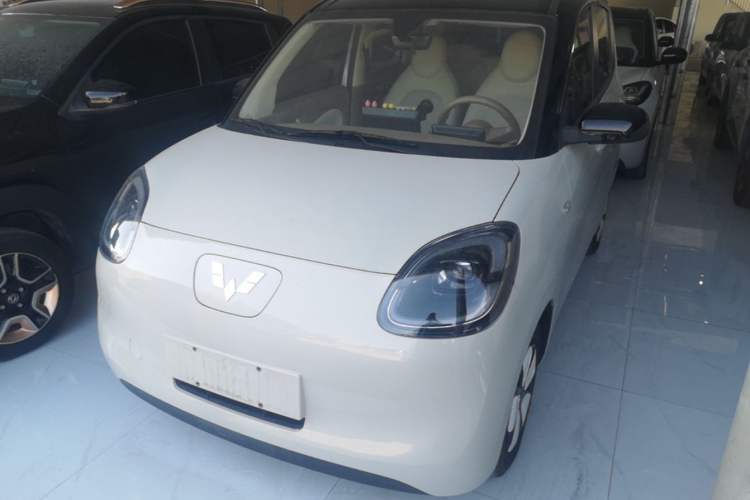 Used Wuling Hongguang MINIEV 2025 Four-Door Version Zhenxiang+ Edition Guazi used car, China used car export, Used car for sale, Used  cars, Cheapest cars for sale