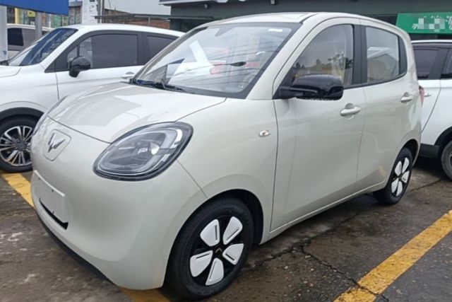 Used Wuling Hongguang MINIEV 2025 Four-Door Version Advanced Edition