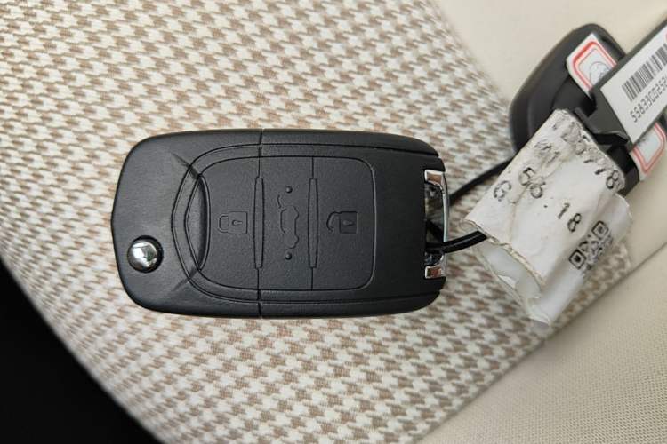 Used Wuling Hongguang MINIEV 2025 Four-Door Version Advanced Edition Vehicle Key