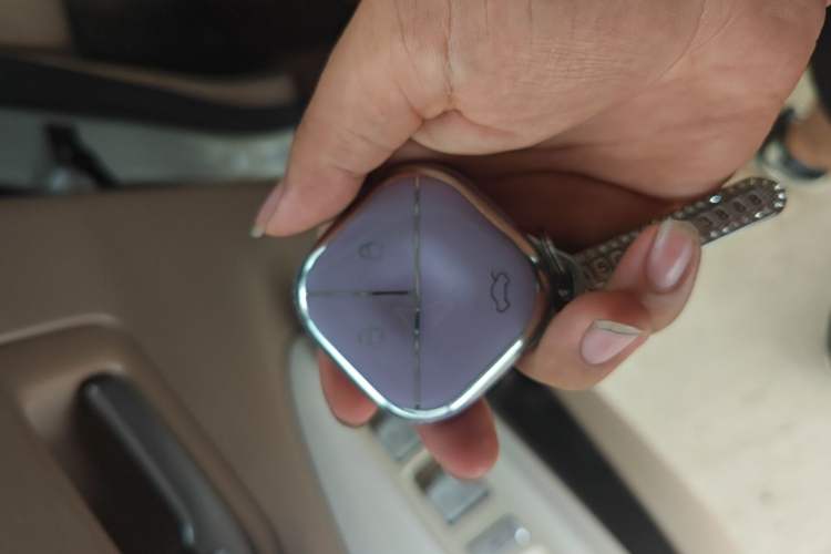 Used Wuling Hongguang MINIEV 2025 Four-Door Version Zhenxiang+ Edition Vehicle Key