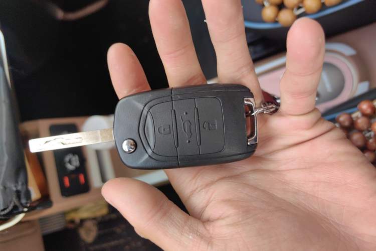 Used Wuling Hongguang MINIEV 2025 Four-Door Version Advanced Edition Vehicle Key