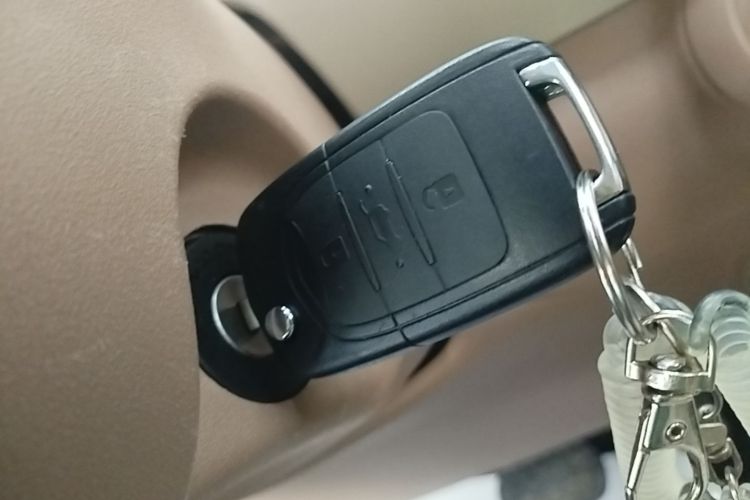 Used Wuling Hongguang MINIEV 2025 Four-Door Version Advanced Edition Vehicle Key