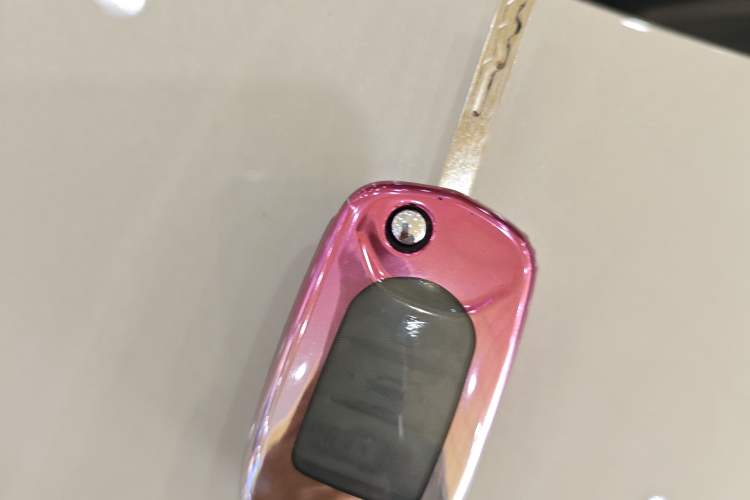 Used Wuling Hongguang MINIEV 2025 Four-Door Version Advanced Edition Vehicle Key