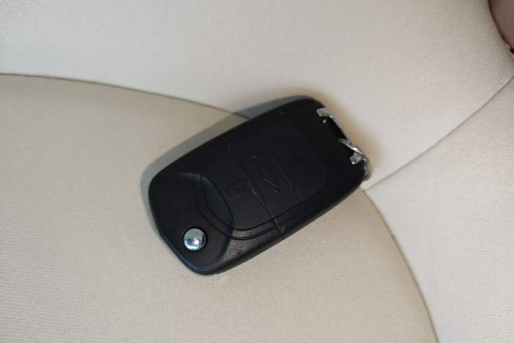 Used Wuling Hongguang MINIEV 2025 Four-Door Version Advanced Edition Vehicle Key