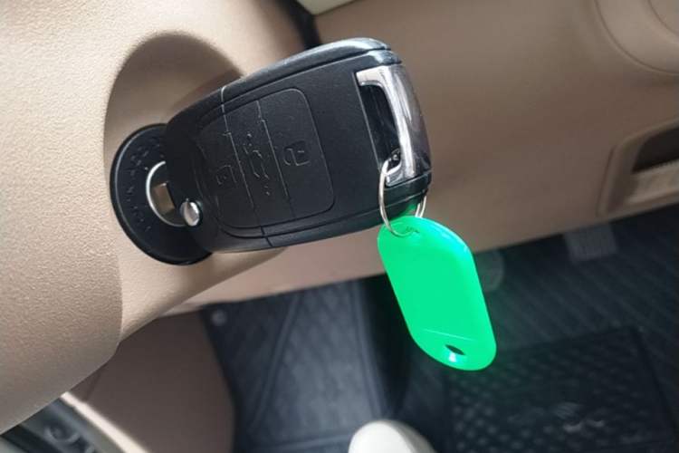 Used Wuling Hongguang MINIEV 2025 Four-Door Version Advanced Edition Vehicle Key