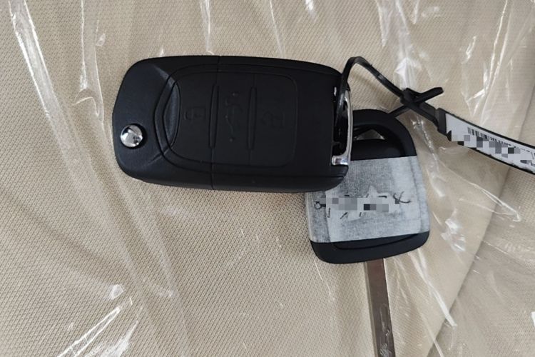Used Wuling Hongguang MINIEV 2025 Four-Door Version Advanced Edition Vehicle Key