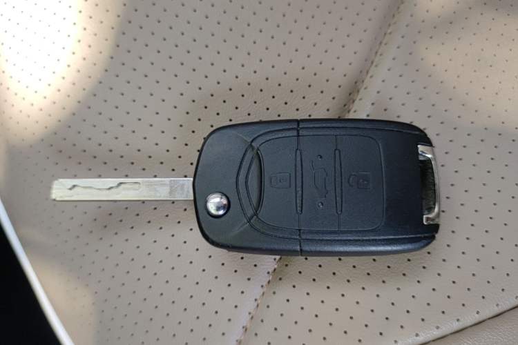 Used Wuling Hongguang MINIEV 2025 Four-Door Version Advanced Edition Vehicle Key