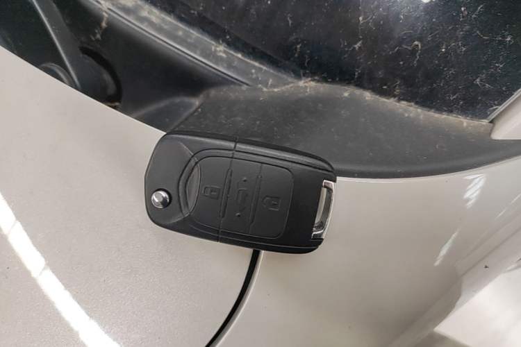 Used Wuling Hongguang MINIEV 2025 Four-Door Version Advanced Edition Vehicle Key