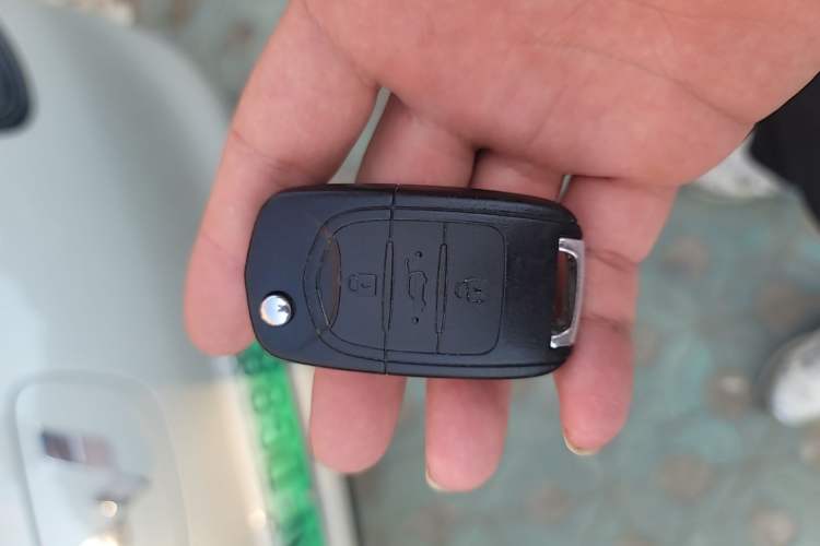 Used Wuling Hongguang MINIEV 2025 Four-Door Version Advanced Edition Vehicle Key