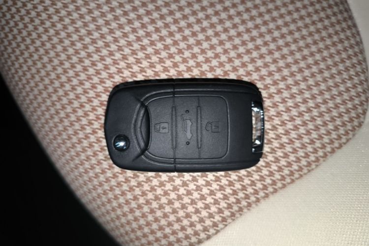 Used Wuling Hongguang MINIEV 2025 Four-Door Version Advanced Edition Vehicle Key