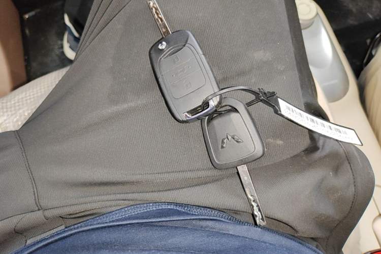 Used Wuling Hongguang MINIEV 2025 Four-Door Version Advanced Edition Vehicle Key