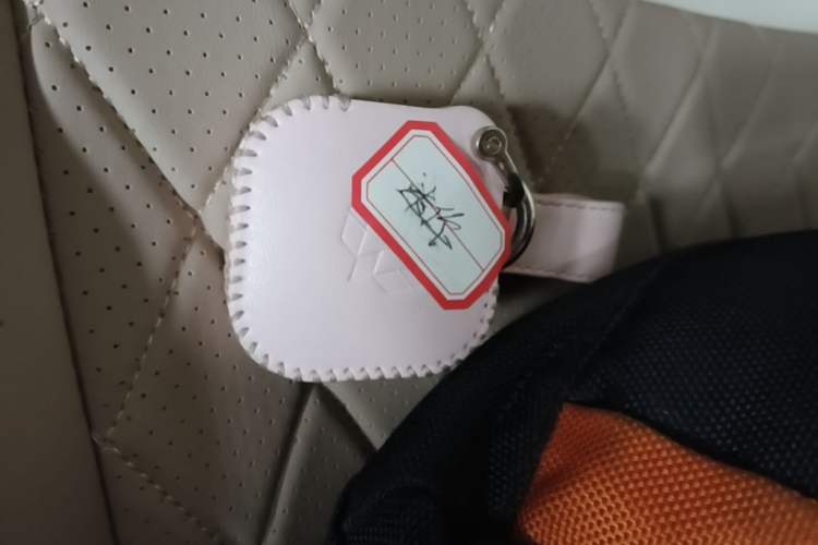 Used Wuling Hongguang MINIEV 2025 Four-Door Version Premium Edition Vehicle Key