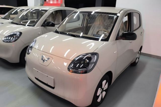 Used Wuling Hongguang MINIEV 2025 Four-Door Version Advanced Edition