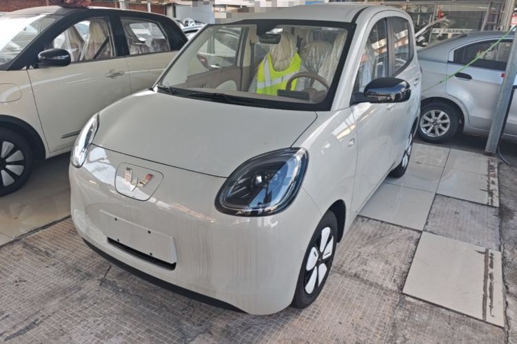 Used Wuling Hongguang MINIEV 2025 Four-Door Version Advanced Edition Guazi used car, China used car export, Used car for sale, Used  cars, Cheapest cars for sale