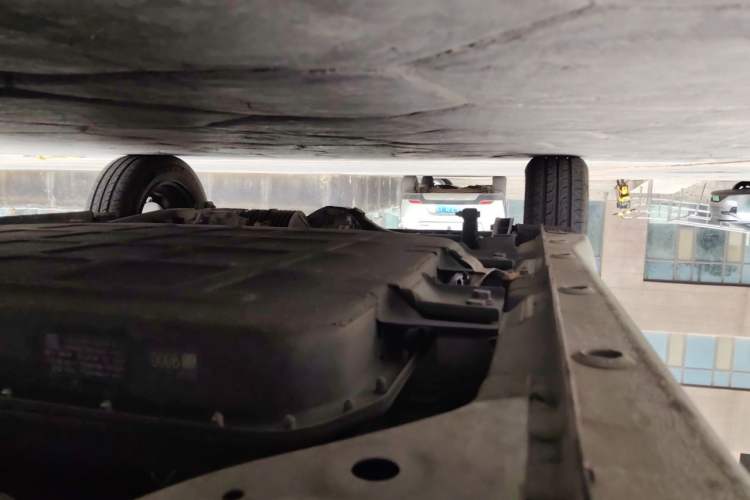 Used Wuling Hongguang MINIEV 2025 Four-Door Version Zhenxiang+ Edition Chassis Front Right