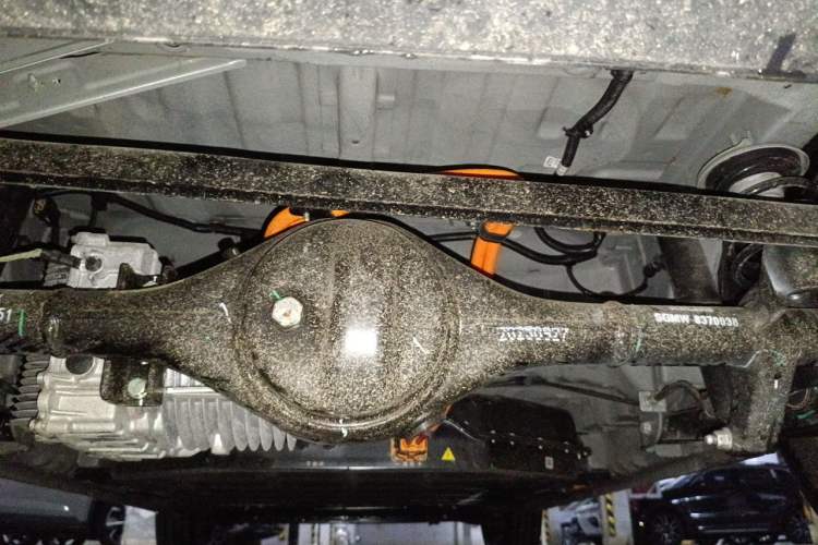 Used Wuling Hongguang MINIEV 2025 Four-Door Version Advanced Edition Chassis Rear