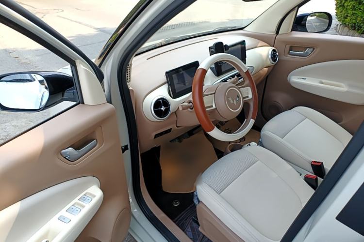 Used Wuling Hongguang MINIEV 2025 Four-Door Version Zhenxiang+ Edition Driver Seat