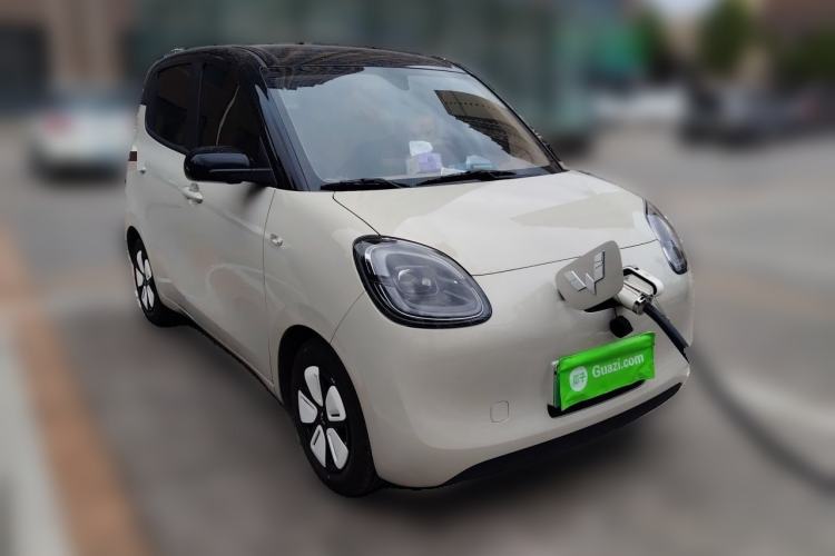 Used Wuling Hongguang MINIEV 2025 Four-Door Version Zhenxiang+ Edition Front Right 45 Deg
