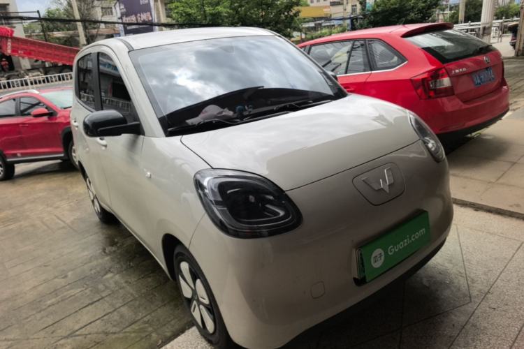 Used Wuling Hongguang MINIEV 2025 Four-Door Version Advanced Edition Front Right 45 Deg