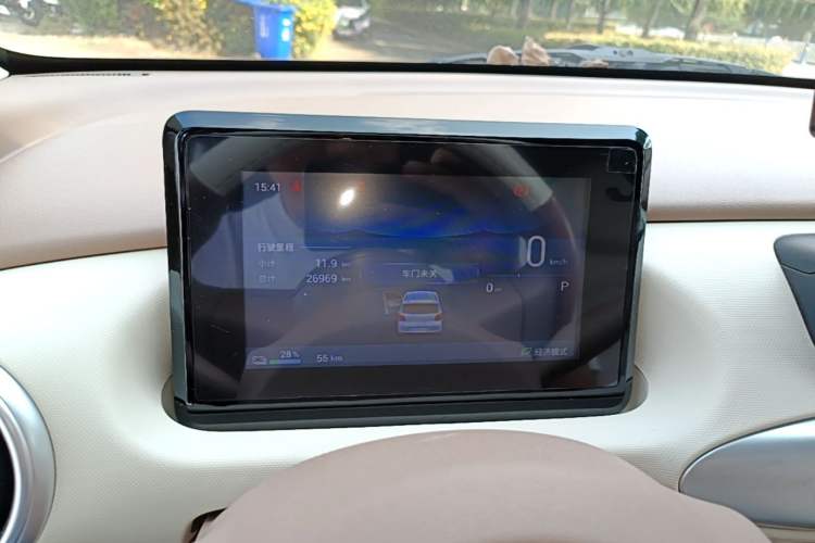 Used Wuling Hongguang MINIEV 2025 Four-Door Version Zhenxiang+ Edition Instrument Cluster