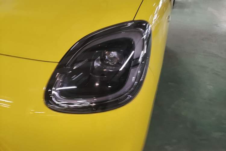 Used Wuling Hongguang MINIEV 2025 Four-Door Version Zhenxiang+ Edition Left Front Headlight