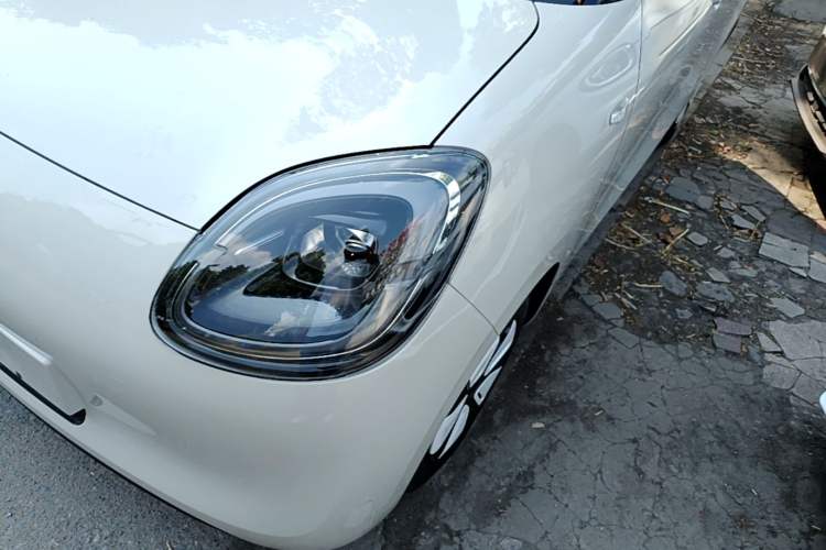 Used Wuling Hongguang MINIEV 2025 Four-Door Version Zhenxiang+ Edition Left Front Headlight