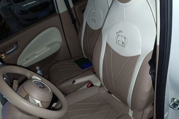 Used Wuling Hongguang MINIEV 2025 Four-Door Version Advanced Edition Left Front Seat