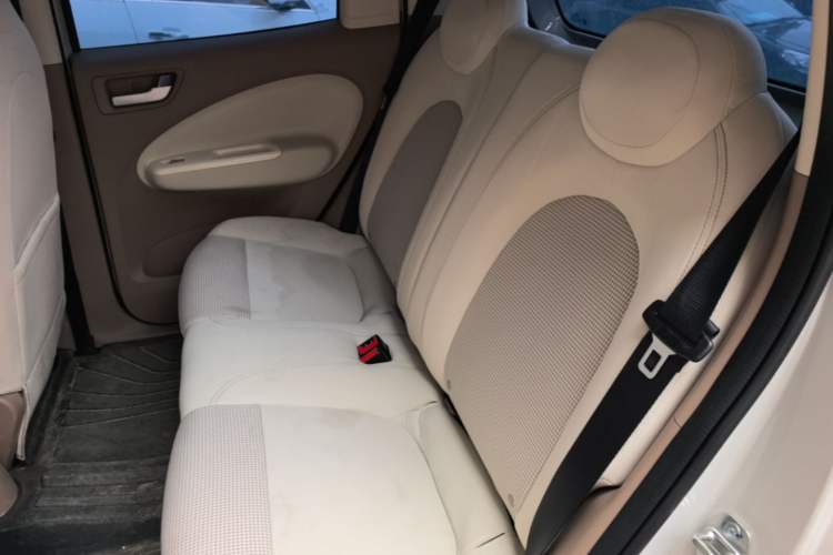 Used Wuling Hongguang MINIEV 2025 Four-Door Version Advanced Edition Left Rear Seat