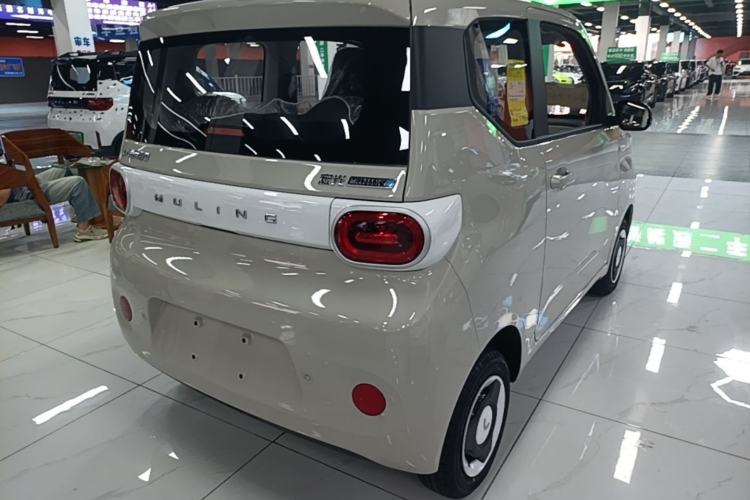Used Wuling Hongguang MINIEV 2025 Four-Door Version 301km Zhenxiang+ Model Rear Right 45 Deg