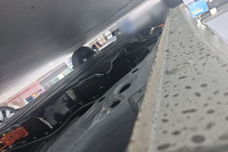 Used Wuling Hongguang MINIEV 2026 Model Fifth Generation, 301km Deluxe Edition Chassis Front Right