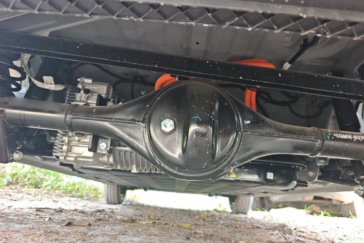 Used Wuling Hongguang MINIEV 2026 Model Fifth Generation, 301km Deluxe Edition Chassis Rear