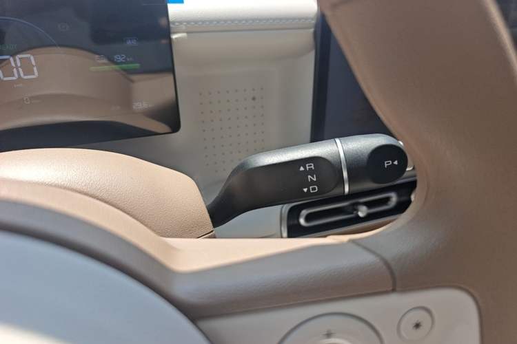 Used Wuling Hongguang MINIEV 2026 Model Fifth Generation, 205km Deluxe Edition Gear Lever