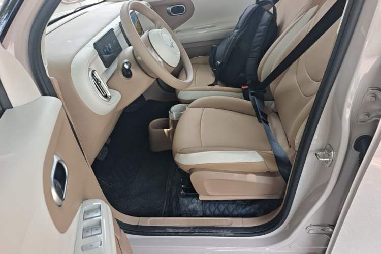 Used Wuling Hongguang MINIEV 2026 Model Fifth Generation, 301km Deluxe Edition Left Front Seat