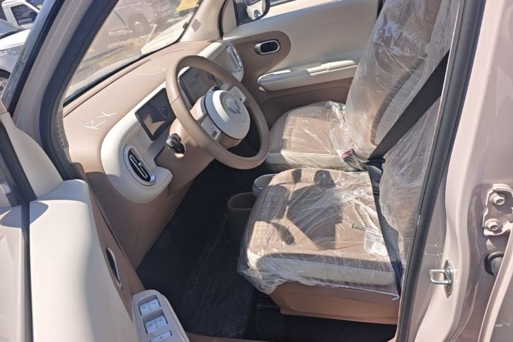 Used Wuling Hongguang MINIEV 2026 Model Fifth Generation, 205km Deluxe Edition Left Front Seat