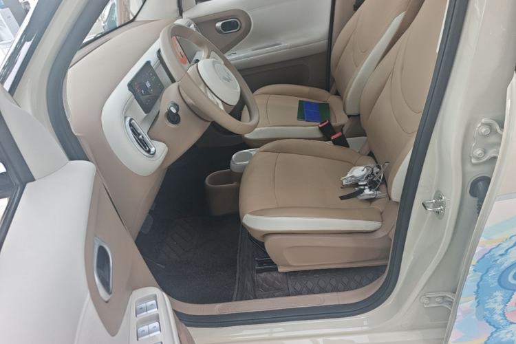 Used Wuling Hongguang MINIEV 2026 Model Fifth Generation, 301km Deluxe Edition Left Front Seat