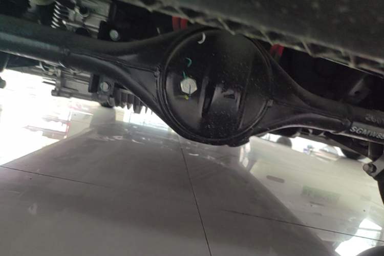 Used Wuling Hongguang MINIEV 2026 Model Fifth Generation, 301km Deluxe Edition Chassis Rear