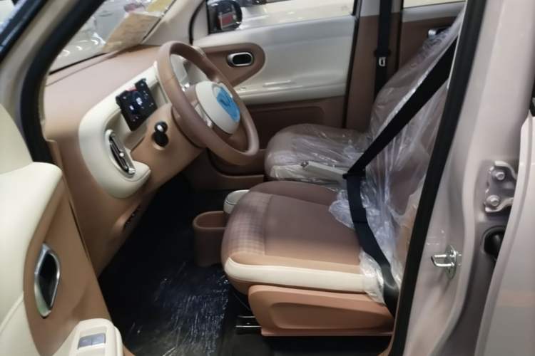Used Wuling Hongguang MINIEV 2026 Model Fifth Generation, 205km Advanced Edition Left Front Seat